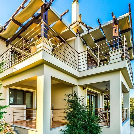 Villa Filanthi *
